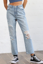 Load image into Gallery viewer, Dani High Waisted Boyfriend Jean | Light Wash
