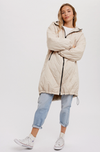 Load image into Gallery viewer, Longline Quilted Jacket | Cream
