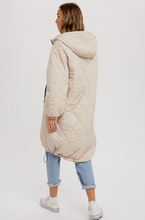 Load image into Gallery viewer, Longline Quilted Jacket | Cream
