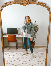 Load image into Gallery viewer, Drew Crop Denim Jacket | Light Wash
