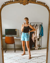 Load image into Gallery viewer, Emily Denim Short | Medium Wash
