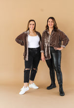 Load image into Gallery viewer, Victoria Velvet Top | Midnight Mocha
