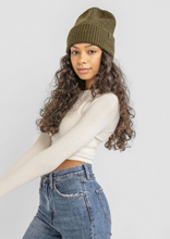 Load image into Gallery viewer, Rib Knit Beanie
